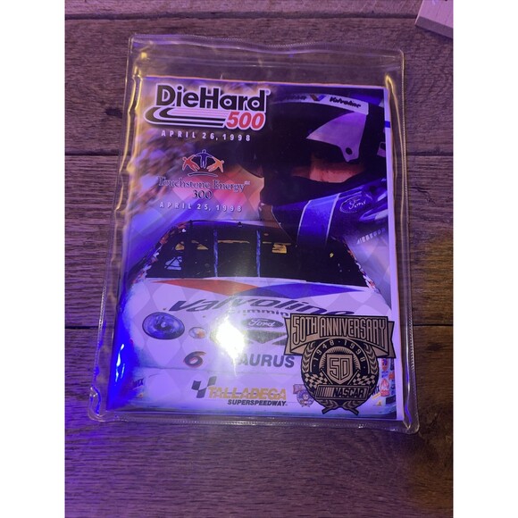 DieHard 500 Die Hard April 26, 1998 Talladega Superspeedway Program Plus Sleeve - Picture 1 of 3